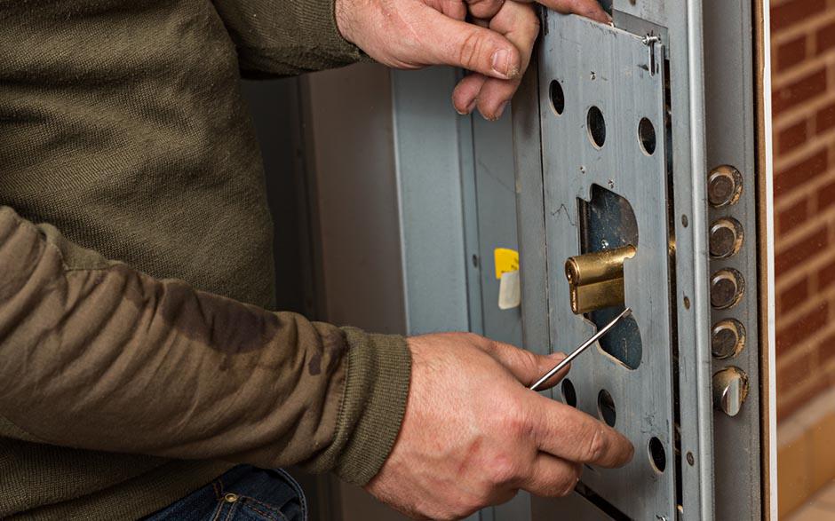 ouverture de porte claquée serrurier Sevran
